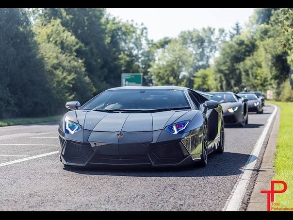 LOUD Aventadors Going Crazy Huge REVS