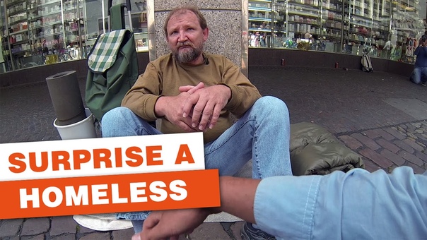 Three German students surprise a homeless
