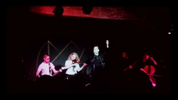 Bones Of Grace Butterfly ( LIVE Zoccolo 2