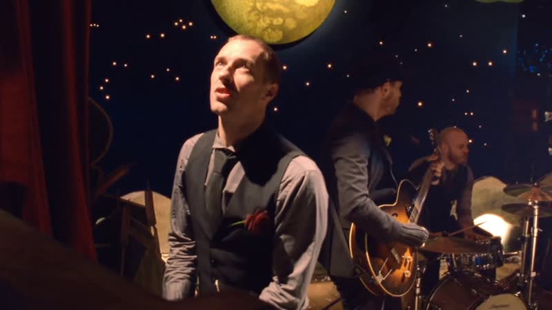 Coldplay Christmas Lights ( Official