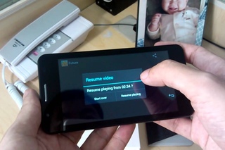 i9400 Galaxy S4 4 7 Inch Android Phone Hands ON
