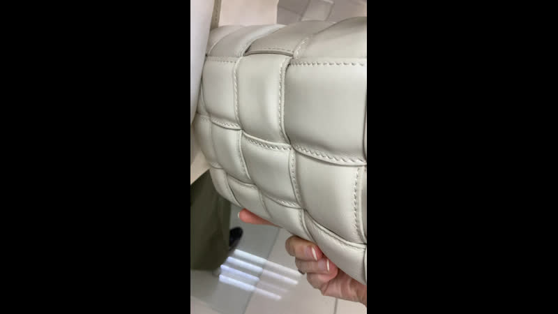 Видео от Velle Bags Italy Сумки из натуральной