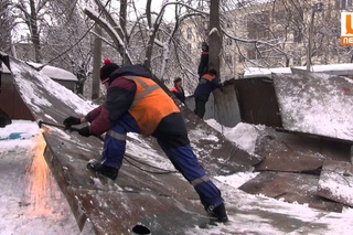 В Уфе продолжается снос гаражей во дворах