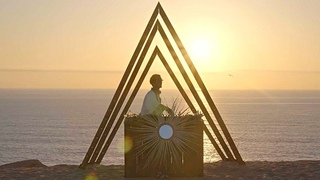 IRENEE S live at Sunset Tamri Beach, Morocco for Cafe De Anatolia