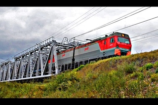 “Гранит“ на мосту“ | 2ЭС10-062 с контейнерами | 2ES10 Granit | RZD