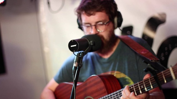 Bears Den Dew On The Vine sessie