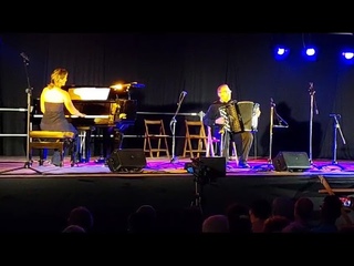 Играет дуэт “jBANOV“ - РОМАН и АННА ЖБАНОВЫ