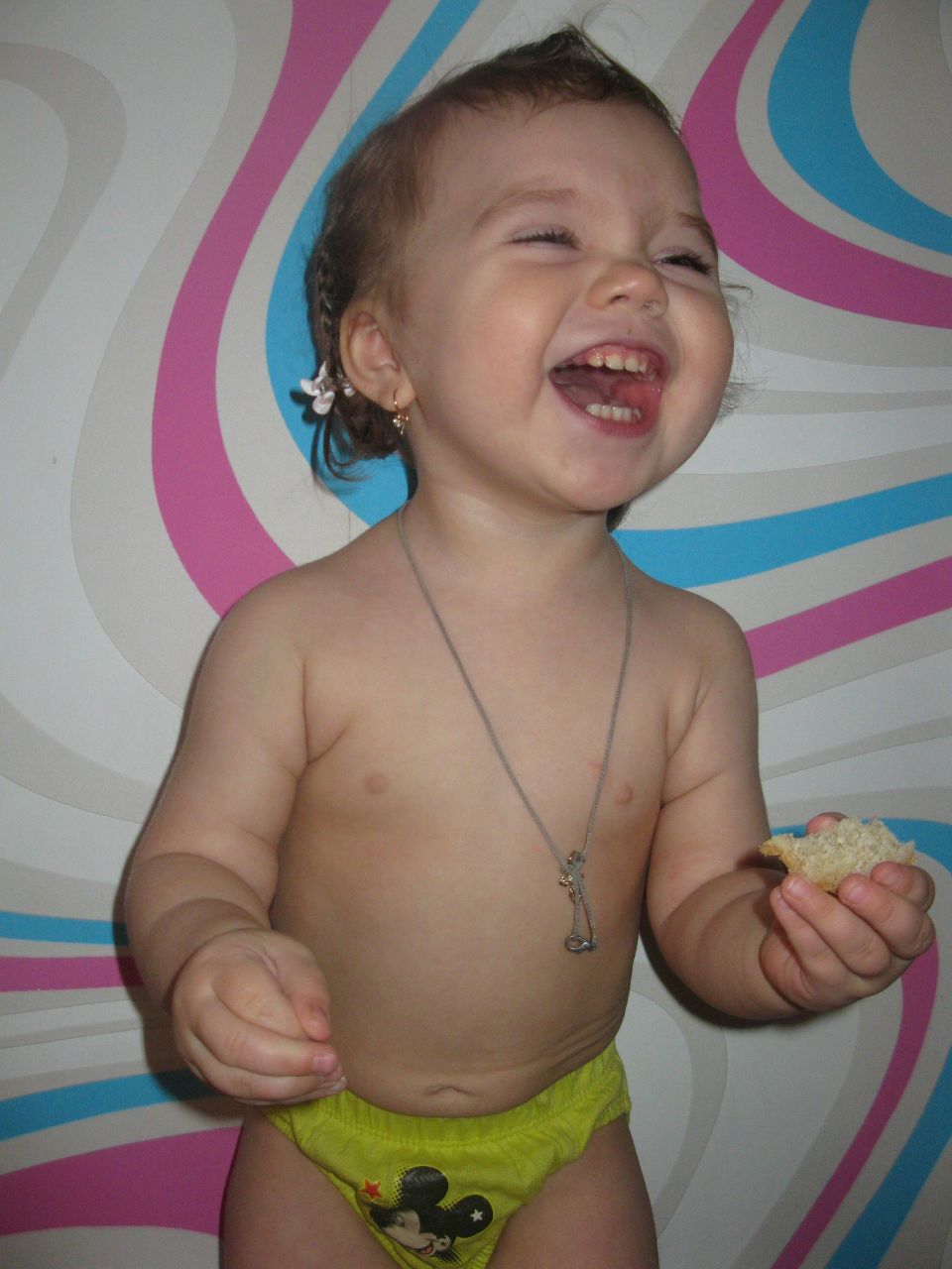 Олеся Иванова | Луганск