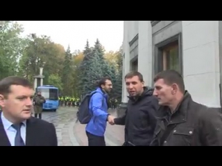 Парасюк подрался с Гелетеем.