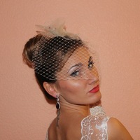 Людмила Петрова