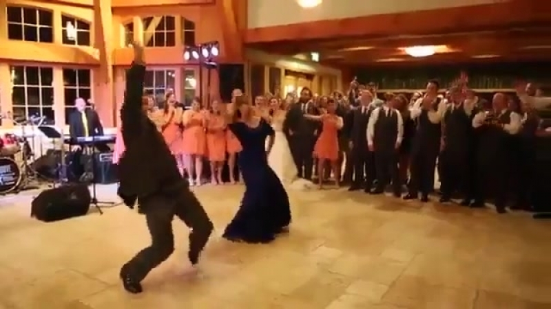 Танец жениха с