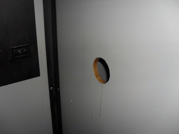 Gloryhole bukkake petite swingers