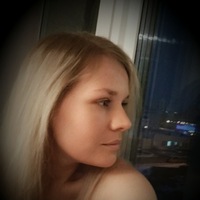 Анна Попова