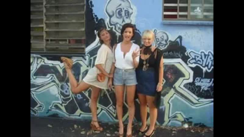 H2 O: Phoebe Tonkin, Claire Holt, Cariba Heine Real