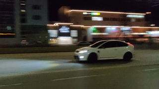 мощный Ford Focus RS, вновь проснулся.