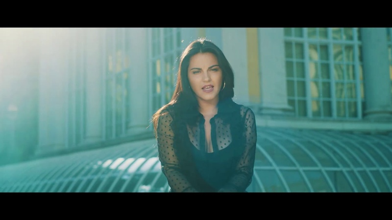 Maite Perroni Roma (feat. Mr.