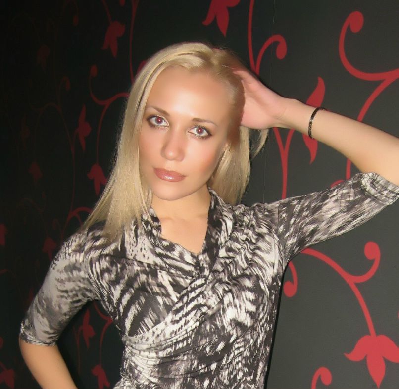 Ира Капусник | London