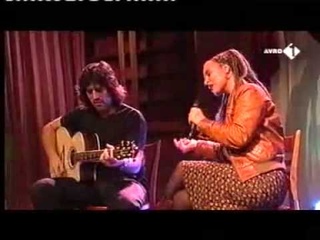 Trijntje Oosterhuis & Leonardo Amuedo - True Love