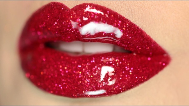 Hot Sexy Red Glitter Lips Makeup