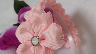 Tiara luxo com pérolas