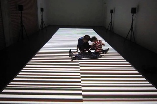 Ryoji Ikeda Test Pattern#4