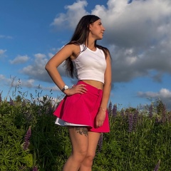 Юля Микишанова