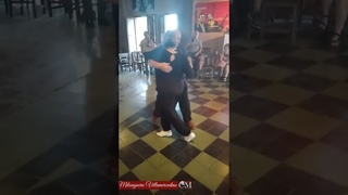 Sandra Ortega y Roberto Acevedo (Jurados del Campeonato 2022) bailan Tango Canyengue “Alma en Pena“.